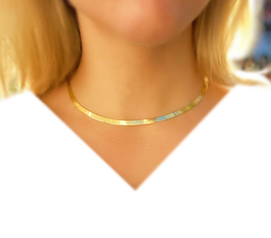Gold Herringbone Chain Necklace | Abrau Jewelry